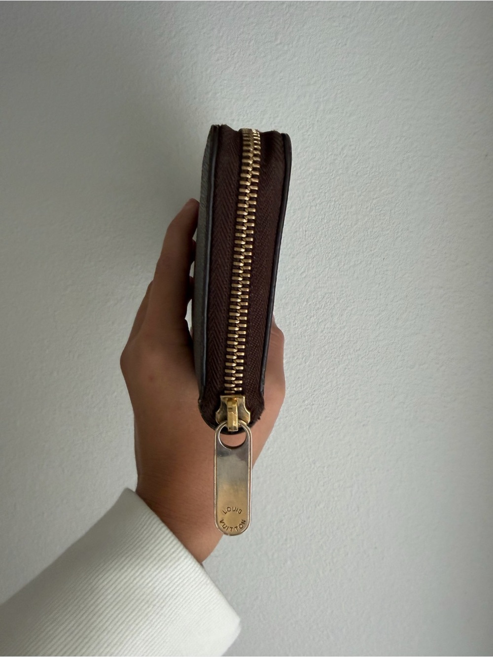 Louis Vuitton Monogram Zip Wallet in Brown and Gold-Tone - Picture 3 of 8
